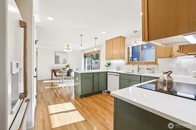 503 NW 203rd Street, Shoreline, WA 98177 - Photo 9