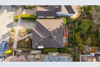 3635 43rd Avenue W, Seattle, WA 98199 - Photo 29