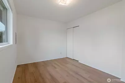 2815 - 2817 NE 7th Street, Renton, WA 98056 - Photo 11