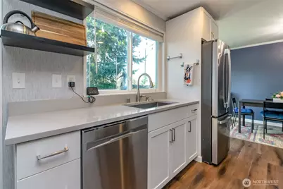 24041 26th Avenue S, Des Moines, WA 98198 - Photo 9