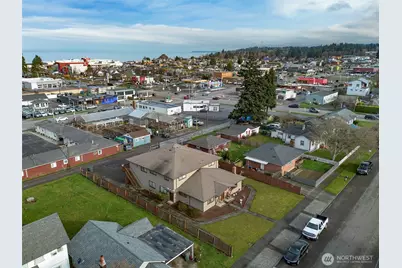 813 E Second Street, Port Angeles, WA 98362 - Photo 19