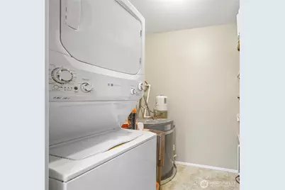 7425 Ruby Drive SW #E14, Lakewood, WA 98498 - Photo 11