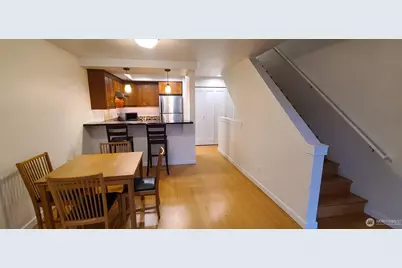 1817 11th Avenue W #F, Seattle, WA 98119 - Photo 3