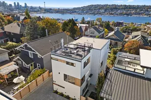 2214 Broadway E, Seattle, WA 98102 - Photo 3