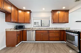 1211 9th Ave SW, Puyallup, WA 98371 - Photo 11