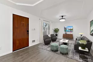 1211 9th Ave SW, Puyallup, WA 98371 - Photo 5