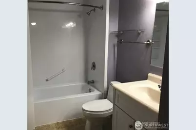 16817 Larch Way #B101, Lynnwood, WA 98037 - Photo 5