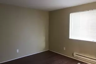 16817 Larch Way, Lynnwood, WA 98037 - Photo 11