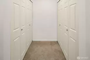 621 5th Ave N, Seattle, WA 98109 - Photo 9