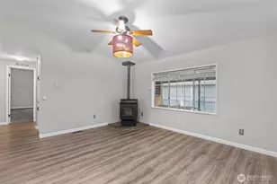 8430 15th Pl SE, Lake Stevens, WA 98258 - Photo 15