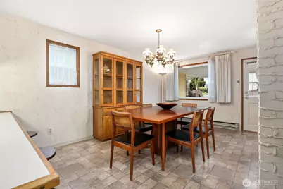 16740 Meridian Avenue N, Shoreline, WA 98133 - Photo 9