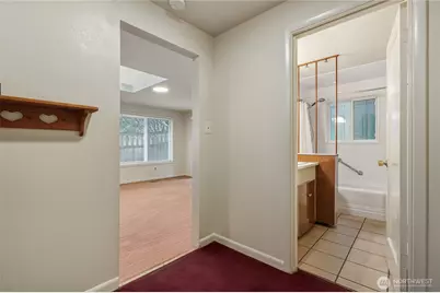 7942 15th Avenue SW, Seattle, WA 98106 - Photo 17