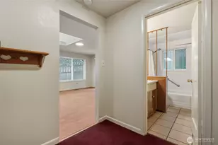 7942 15th Ave SW, Seattle, WA 98106 - Photo 17