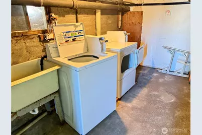 2515 Oakes Ave, Everett, WA 98201 - Photo 23