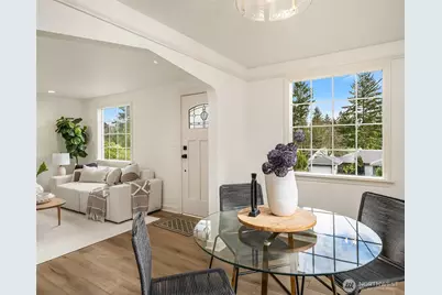 12517 22nd Avenue NE, Seattle, WA 98125 - Photo 9