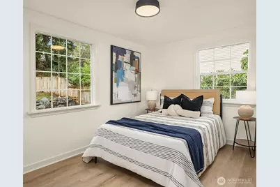 12517 22nd Avenue NE, Seattle, WA 98125 - Photo 17