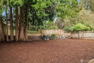 12517 22nd Ave NE, Seattle, WA 98125 - Photo 29