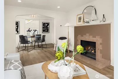 12517 22nd Avenue NE, Seattle, WA 98125 - Photo 5