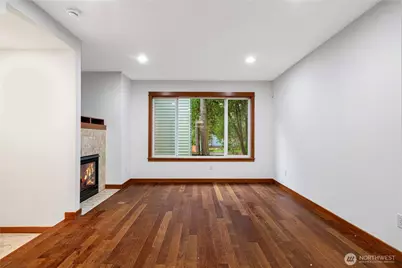 2503 NE 125th Street, Seattle, WA 98125 - Photo 3