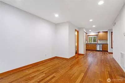 2503 NE 125th Street, Seattle, WA 98125 - Photo 11