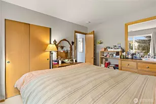 1010 Nunnally Ave NW, Orting, WA 98360 - Photo 17