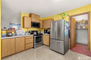 1010 Nunnally Ave NW, Orting, WA 98360 - Photo 13