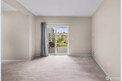 22519 SE 38th Terrace #1423, Issaquah, WA 98029 - Photo 23