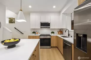 937 N 87th St, Seattle, WA 98103 - Photo 7