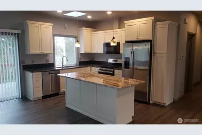 26568 221st Place SE, Maple Valley, WA 98038 - Photo 3