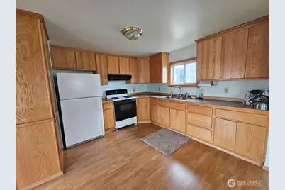 504 W Robert Avenue, Chewelah, WA 99109 - Photo 7