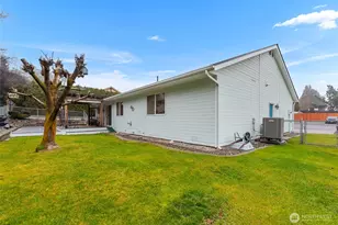 539 Rolfs Ct, East Wenatchee, WA 98802 - Photo 31