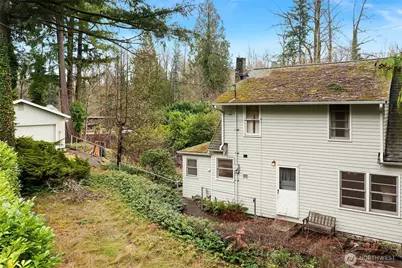 23203 Upper Dorre Don Way SE, Maple Valley, WA 98038 - Photo 33