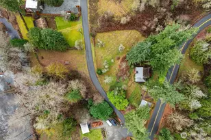 23203 Upper Dorre Don Way SE, Maple Valley, WA 98038 - Photo 25