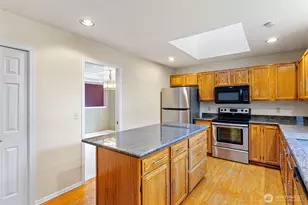 32521 13th Ave SW, Federal Way, WA 98023 - Photo 9