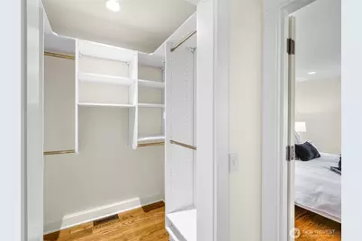 1810 NE 73rd Avenue NE, Medina, WA 98039 - Photo 19