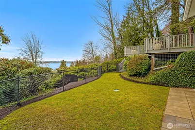 1810 NE 73rd Avenue NE, Medina, WA 98039 - Photo 35