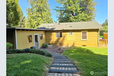 17017 10th Avenue NE, Shoreline, WA 98155 - Photo 11