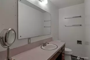 6201 47th Ave S, Seattle, WA 98118 - Photo 19