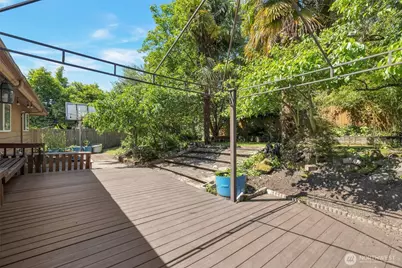 6201 47th Avenue S, Seattle, WA 98118 - Photo 27