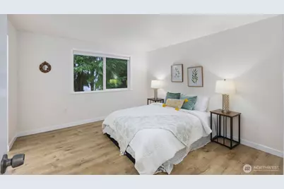 15132 SE 48th Drive, Bellevue, WA 98006 - Photo 13