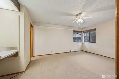 12012 SE 310th Street, Auburn, WA 98092 - Photo 23