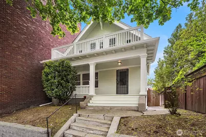 2031 Eastlake Avenue E, Seattle, WA 98102 - Photo 1