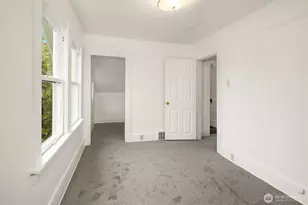 2031 Eastlake Ave E, Seattle, WA 98102 - Photo 17
