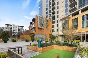 10650 NE 9th Pl, Bellevue, WA 98004 - Photo 35