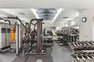 10650 NE 9th Pl, Bellevue, WA 98004 - Photo 33