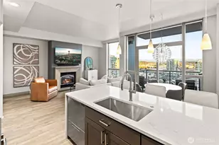 10650 NE 9th Pl, Bellevue, WA 98004 - Photo 13