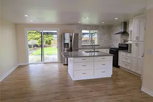 11823 150th St Ct E, Puyallup, WA 98374 - Photo 3