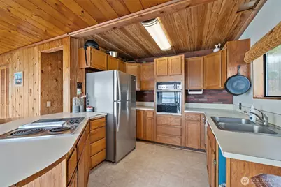 8561 E Caraway Road, Port Orchard, WA 98366 - Photo 9