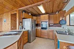 8561 E Caraway Rd, Port Orchard, WA 98366 - Photo 9