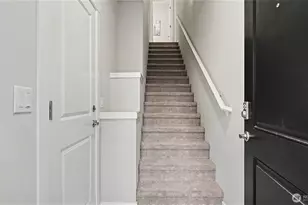 1621 Seattle Hill Rd, Bothell, WA 98012 - Photo 5